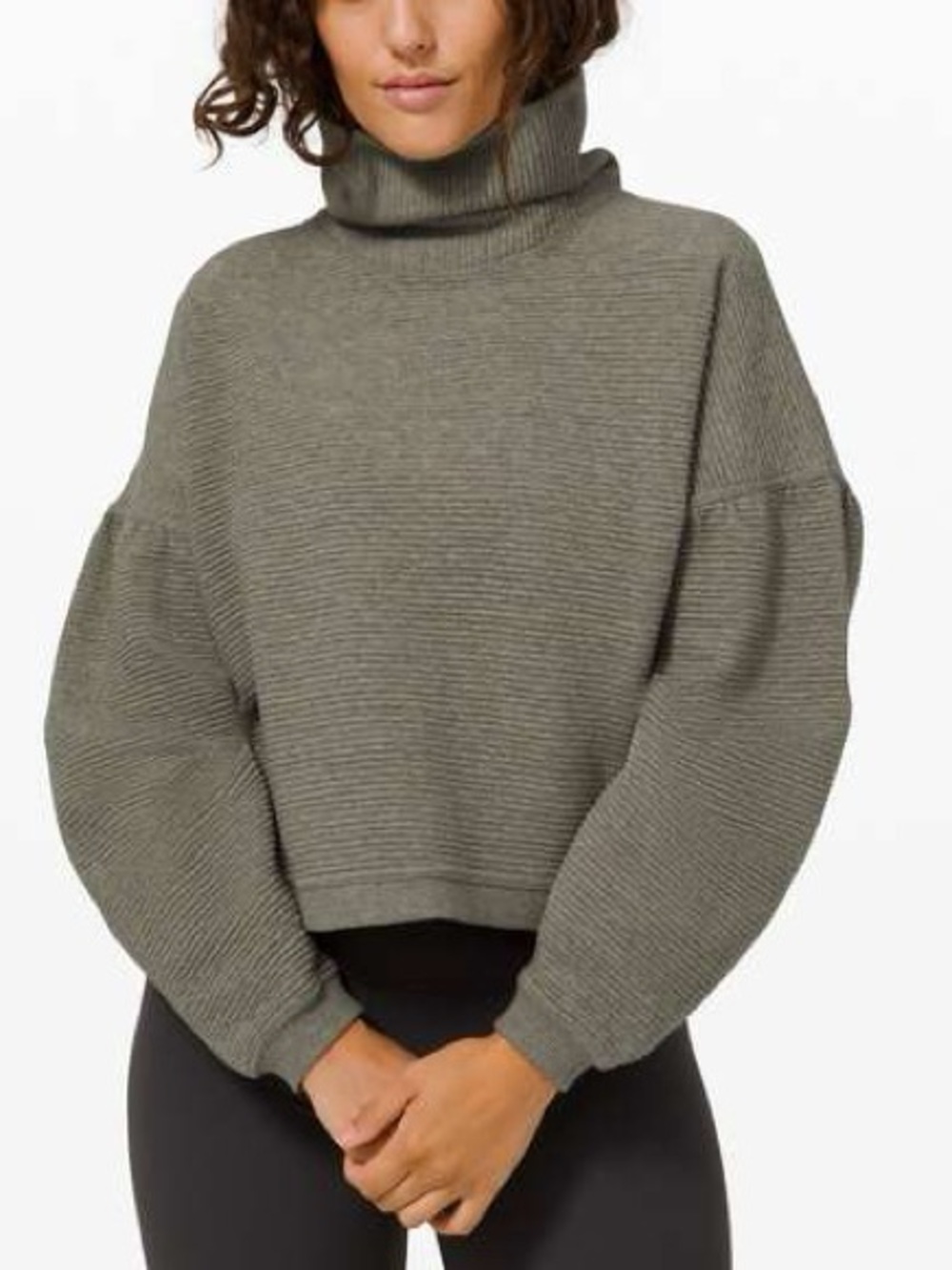 Lululemon Peaceful Moments Heathered Grey Sage Turtleneck Pullover Sz M/L